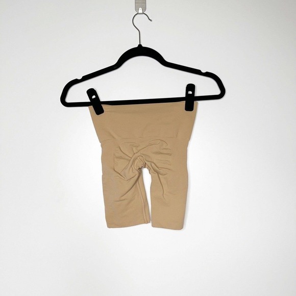 NWOT Skims Seamless Sculpt Mid Thigh Short Women's Open Gusset Nude Size XS - Picture 3 of 5